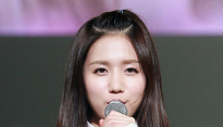 걸그룹 러블리즈 JIN, “쇼케이스 끝나고 족발 먹고 싶어요”