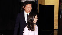 [포토] 김유정, ‘꼬마 숙녀의 수줍은 퇴장’