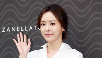 [포토] 이다희, ‘손 인사로 남심 흔들’