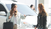 [포토] 소녀시대 티파니-유리, ‘미녀들의 수다’