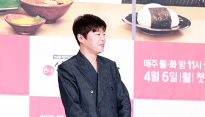 [포토] 김희원, ‘공손해진 손’