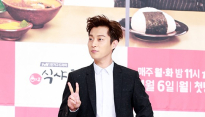 [포토] 윤두준, ‘깜짝 놀란 토끼눈’