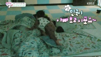 '슈퍼맨이 돌아왔다' 삼둥이, 송일국 깨우는 모닝 애교 