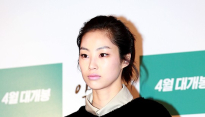 [메인포토] 전수진, ‘빛나는 피부’