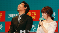 [메인포토] 오지호, ‘강예원 대답에 빵 터졌네’