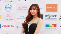 [메인포토] 이유은, ‘어색한 포토타임’