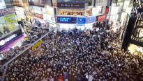 가수 거미, 서울-광주-부산으로 이어진 '색다른 소통법' 눈길
