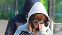 [메인포토] AOA 지민, ‘가리기바쁜 민낯’