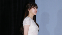 [메인포토] 여자친구 예린, ‘쭉뻗은 각선미’