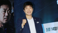 [메인포토] 손현주, ‘수줍은 화이팅!’