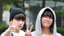 [메인포토] 방탄소년단 정국-뷔, ‘깜찍한 브이!’