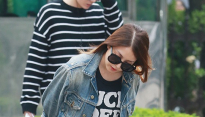 [메인포토] 보아, ‘인사하면서 걷기~’