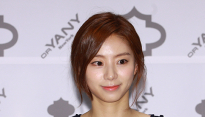 [메인포토] 박수진, ‘사인 시작해볼까요?’