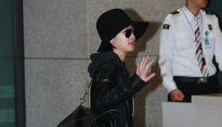 [메인포토] 김고은, ‘시크한 손인사’