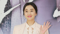 [메인포토] 수애, ‘가슴뚫린 파격 의상’