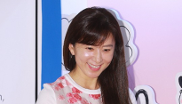 [메인포토] 김희애, ‘꽃누나의 미소’