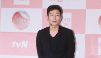 [메인포토] 포즈 취하는 장재인 원장