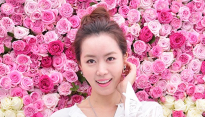 [메인포토] 김유미, ‘수줍게 머리 쓸어넘기고’