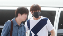 [메인포토] 씨엔블루 정용화, ‘한쪽 눈만 보여요~’