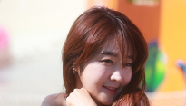 [메인포토] 선우, ‘손으로 살짝 가리고’