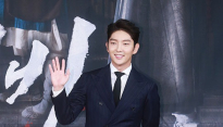 [메인포토] 이준기, ‘손 인사도 멋있어~’