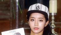 [메인포토] 걸스데이 혜리, ‘사인도 깜찍하죠?’