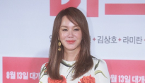[메인포토] 엄정화, ‘절대동안 미모’