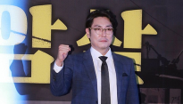 [메인포토] 조진웅, ‘남자다운 화이팅!’