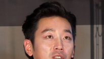 [메인현장] ‘암살’ 하정우 “외국어 연기, 매번 산을 넘는 기분”