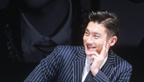 [메인포토] 슈퍼주니어 최시원, ‘나왔다 미국식 턱 괴기!’