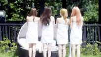 [MAIN★화보] 스텔라 논란속 비키니 화보