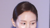 [메인포토] 박예진, ‘움직일때 마다 아슬한 가슴’