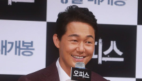 [메인포토] 박성웅, ‘배성우 칸 영화제 배 아팠다’