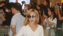 [메인포토] f(x) 루나, ‘흰셔츠+청바지로 완성된 패션’