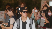 [메인포토] f(x) 엠버, ‘터프한(?) 발걸음’