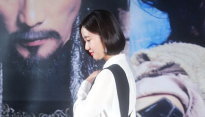 [메인포토] 김고은, ‘걸을때 마다 아찔’