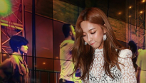 [메인포토] f(x) 루나, ‘높은 계단 난감해~’