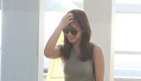 [메인포토] 소녀시대 유리, ‘머리만 긁적’