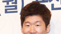 [메인포토] 박지성, ‘빛나는 결혼반지’