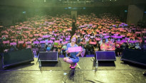 배우 박신혜, 아시아 투어 대만 팬미팅 종료 “이 손 놓지 말고 영원히”