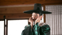 ‘밤을 걷는 선비’ 이준기, 완벽한 뱀파이어 선비의 애교 선사