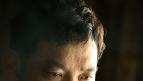정진영 FNC와 전속계약 “착한 콘텐츠로 좋은 영량력 끼치는 배우다”