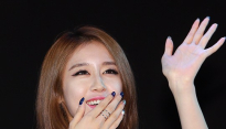 [메인포토] 티아라 지연, ‘즐거운 손 인사’