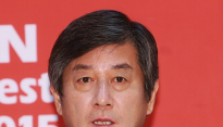 [메인포토] 이용관 집행위원장, ‘부산국제영화제 관심부탁드려요’