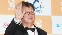 [메인포토] 전유성, ‘여유있는 손 인사’