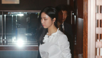 [메인포토] 신세경, ‘우아한 발걸음’