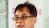 [메인포토] 돼지같은여자 설명하는 장문일 감독