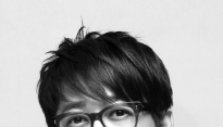 ‘발라드의 황제’ 신승훈, 9년만에 정규 11집으로 컴백 ‘가요계 긴장’