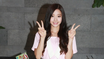 [메인포토] 에이프릴 현주, ‘브이 귀엽죠?’