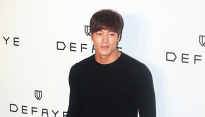 [메인포토] 이재윤, ‘깔끔한 패션감각’